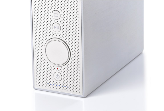 img_lexon_titan_bluetooth_speaker_4.jpg | Image