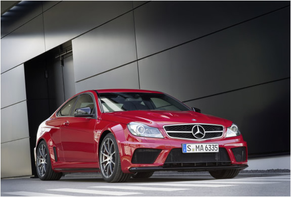 img_mercedes_benz_c63_amg_black_series_3.jpg | Image