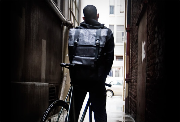 img_mission_workshop_fitzroy_rucksack_4.jpg | Image