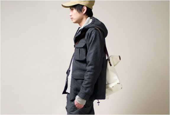 img_mountain_hooded_parka_seth_4.jpg | Image