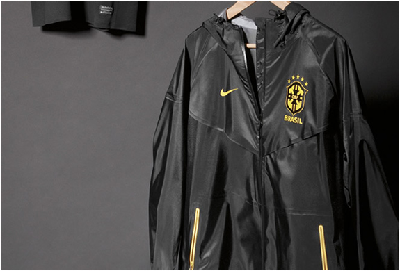 img_nike_bp_3.jpg | Image