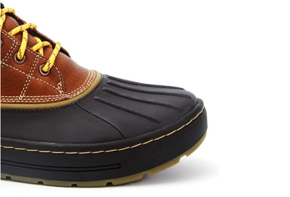 img_nike_woodside_hiking_boots_2.jpg | Image
