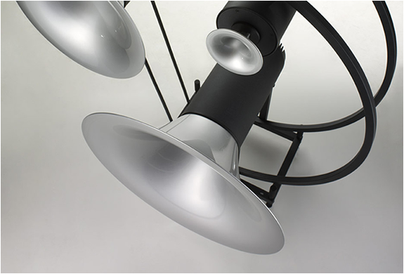 img_trio_classico_speakers_3.jpg | Image
