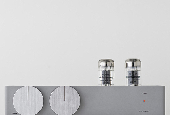 img_vaccum_tube_amplifier_3.jpg | Image