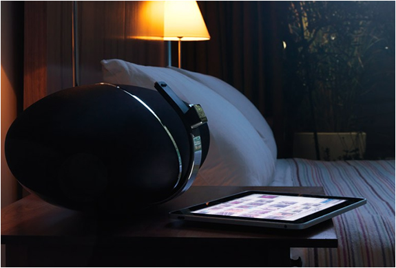 img_zeppelin_air_bowers_wilkins_3.jpg | Image