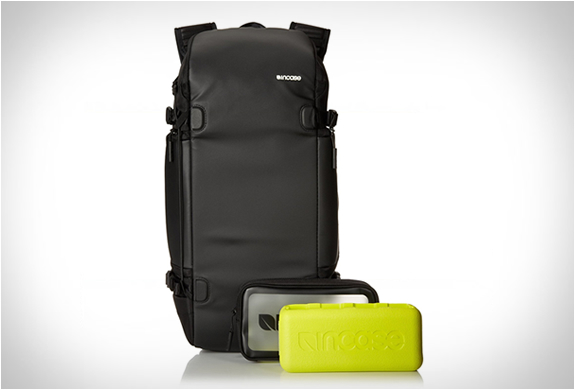 incase-gopro-backpack-8.jpg