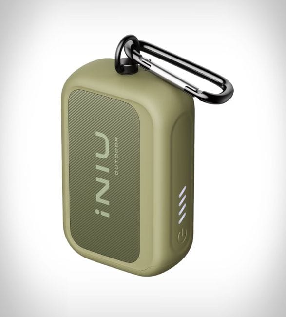 iniu-outdoor-rugged-10000mah-portable-charger-2.jpg | Image