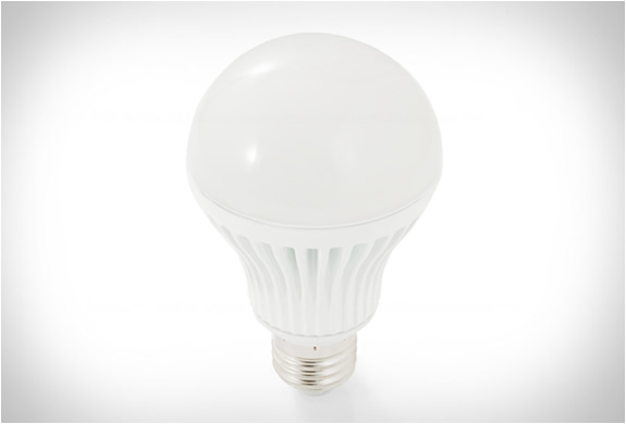insteon-led-bulb-3.jpg | Image