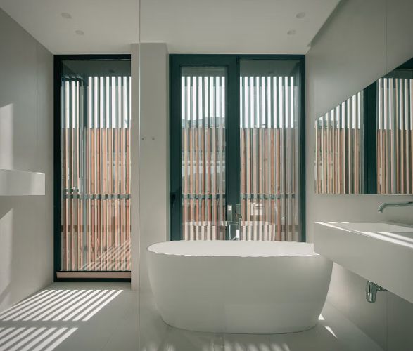 inverted-house-10.jpg | Image