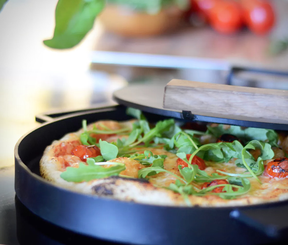 ironate-stovetop-pizza-cooker-2.jpg | Image