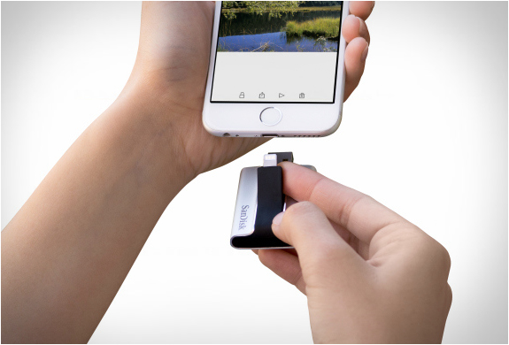 ixpand-flash-drive-4.jpg | Image