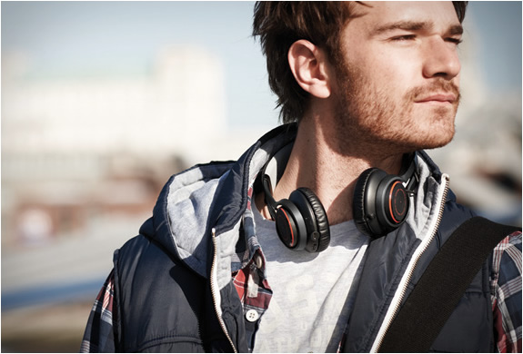 jabra-revo-wireless-headphones-2.jpg | Image