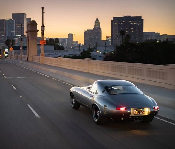 jaguar-e-type-low-drag-coupe-16.jpg
