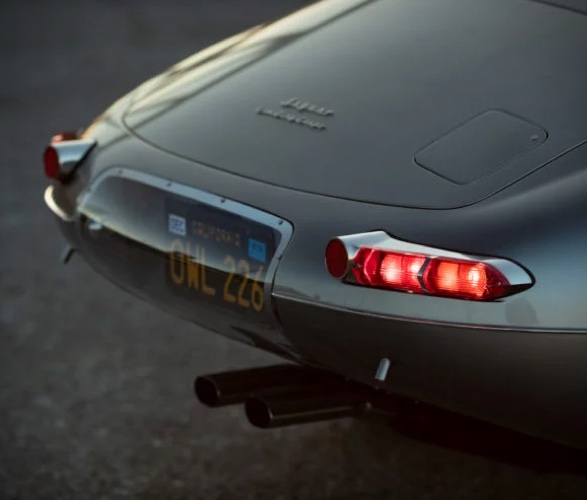 jaguar-e-type-low-drag-coupe-8.jpg
