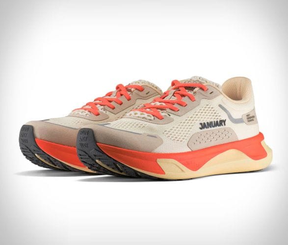 january-scignal-running-shoes-5.jpg | Image