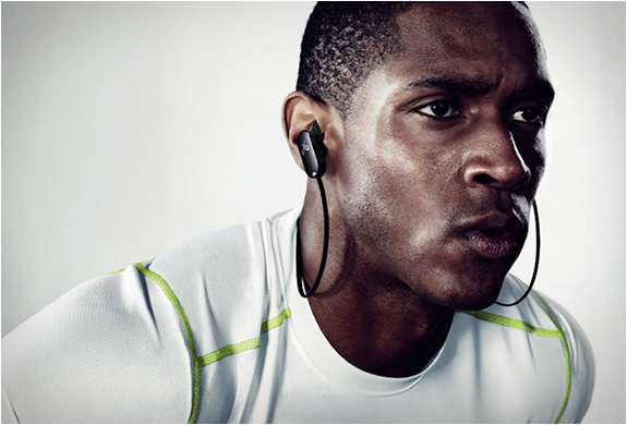 jaybird-freedom-wireless-earbuds-2.jpg | Image