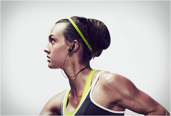 jaybird-freedom-wireless-earbuds-3.jpg | Image