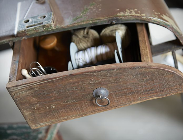 jeep-desk-4.jpg | Image