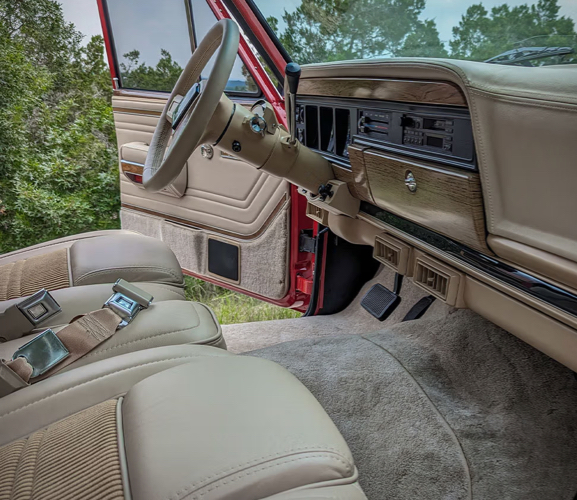 jeep-grand-wagoneer-restomod-9.jpeg