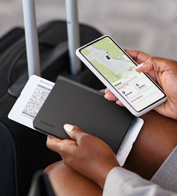 journey-trackable-passport-wallet-5.jpg | Image