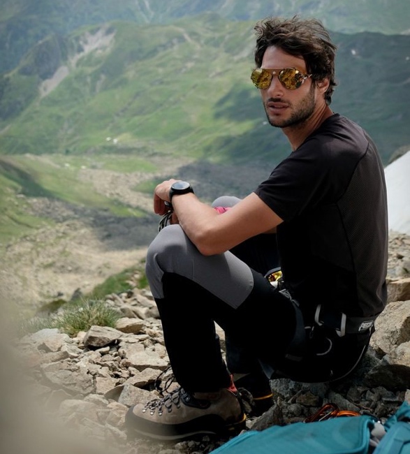 julbo-cham-mountaineering-sunglasses-5.jpg | Image