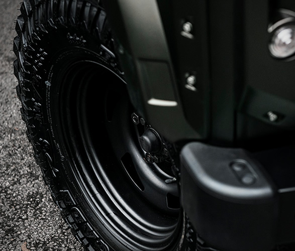 kahn-defender-pick-up-4.jpg | Image