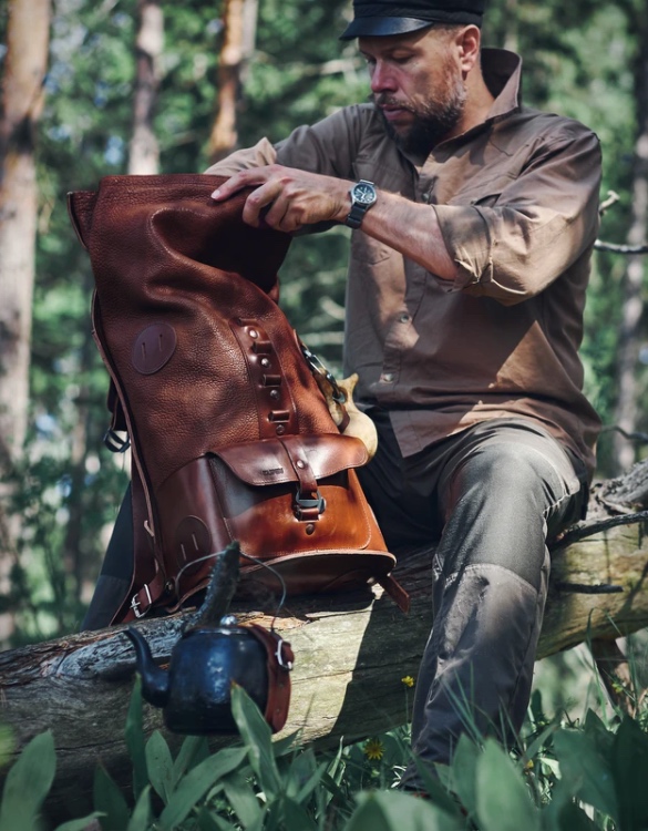 kasperi-fold-top-backpack-3.jpg | Image