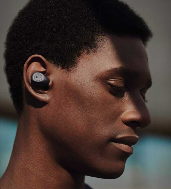 kef-mu3-noise-cancelling-earphones-5.jpg | Image