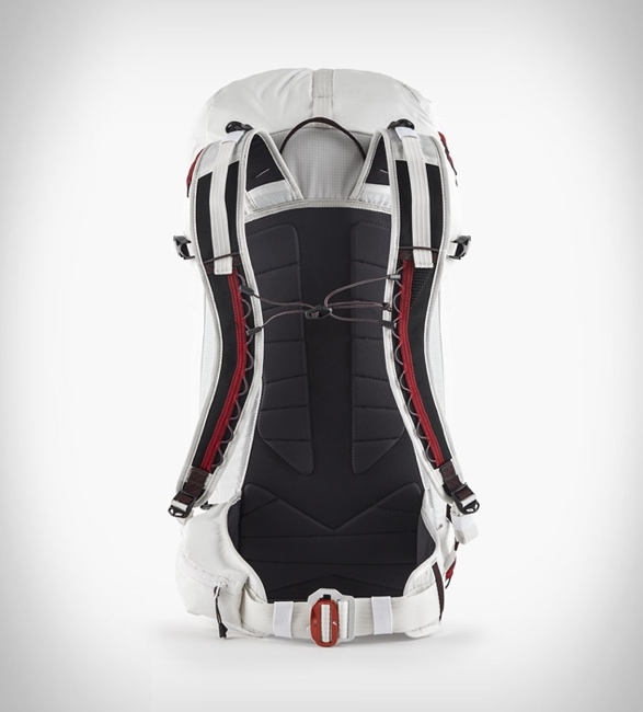 klattermusen-ull-blot-backpack-4.jpg | Image