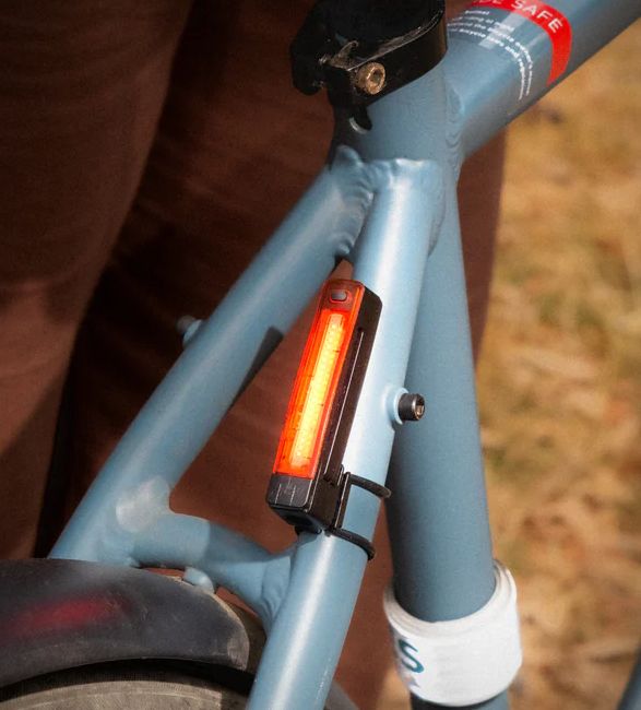 knog-blinder-bike-lights-5.jpg | Image