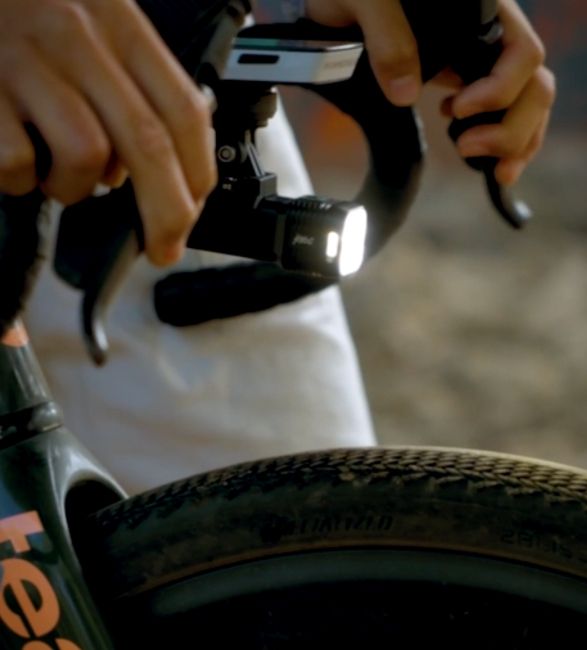 knog-blinder-bike-lights-6.jpg | Image