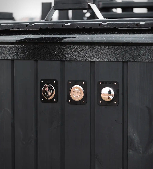 koto-wood-fired-hot-tub-7.jpg