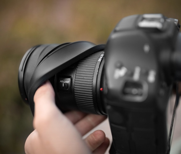 kuvrd-universal-lens-hood-5.jpg | Image
