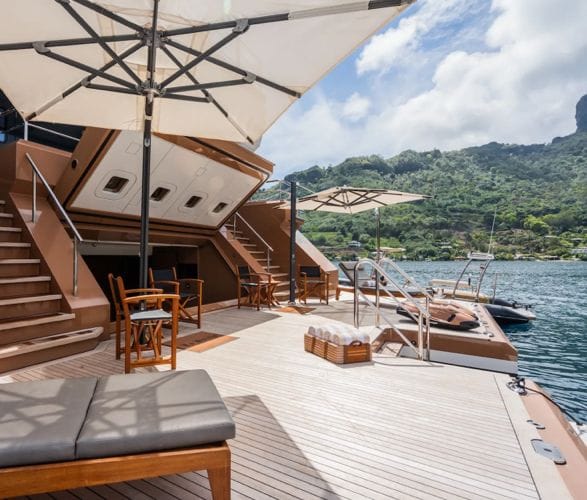 la-datcha-expedition-yacht-10.jpg | Image