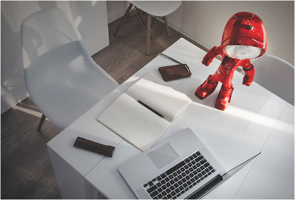 lampster-robo-lamp-2.jpg | Image