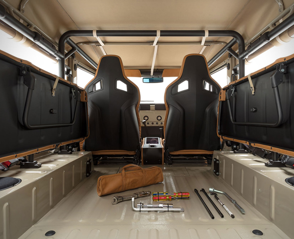 land-cruiser-g40-10.jpg