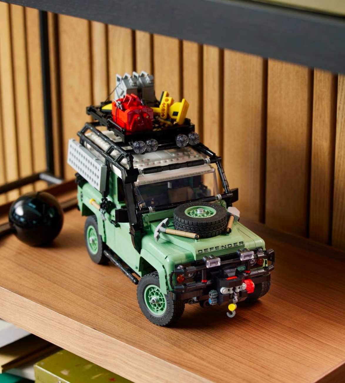 land-rover-classic-defender-90-8.jpg