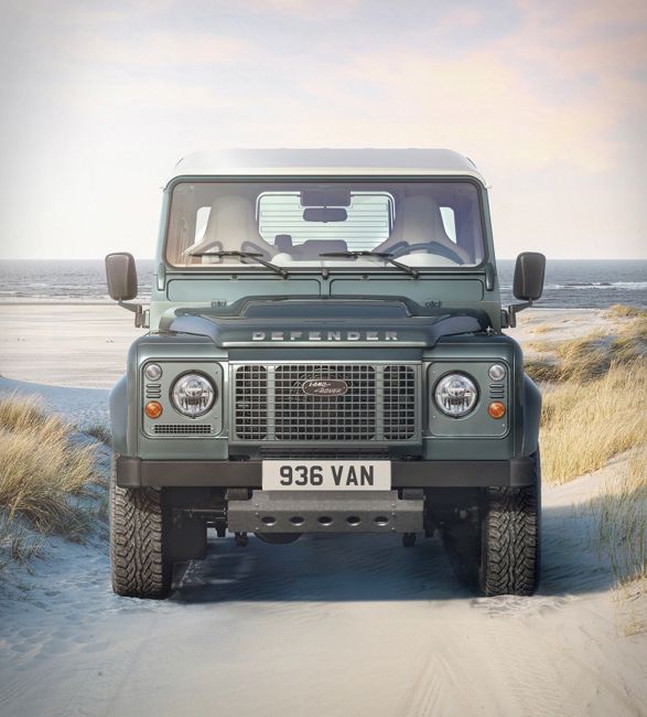land-rover-classic-defender-v8-7.jpg
