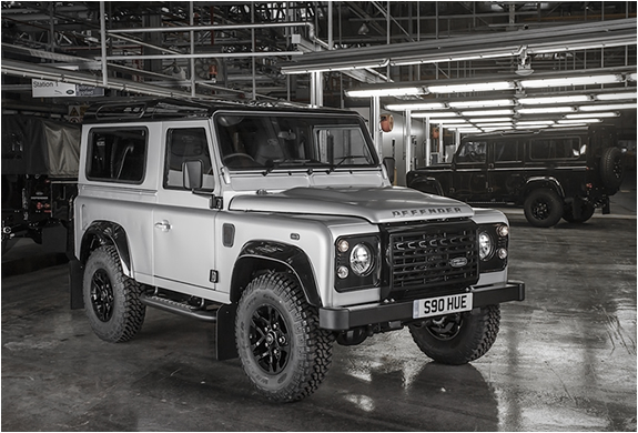 land-rover-defender-2000000-10.jpg