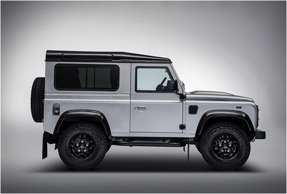 land-rover-defender-2000000-3.jpg | Image