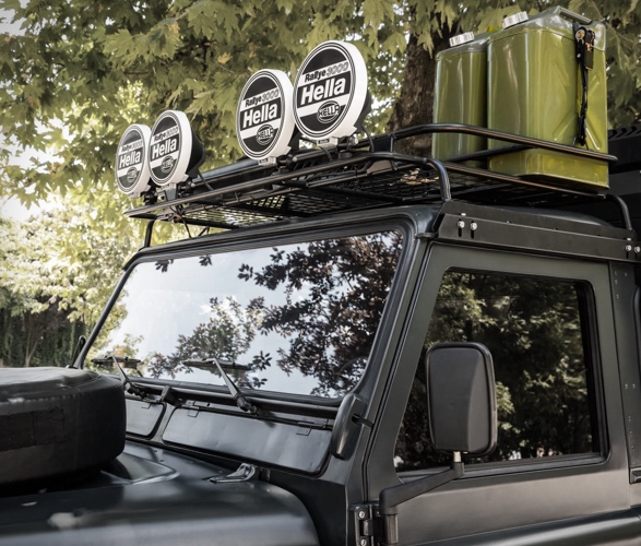 land-rover-defender-camper-5a.jpg