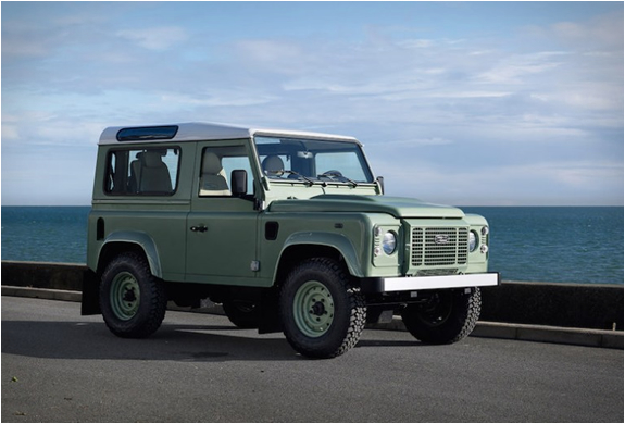 land-rover-defender-celebration-series-12.jpg