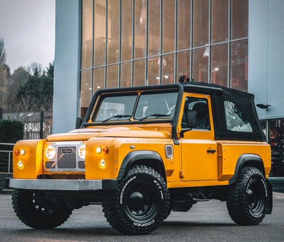 land-rover-defender-flying-huntsman-15.jpg