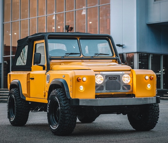 land-rover-defender-flying-huntsman-5.jpg | Image