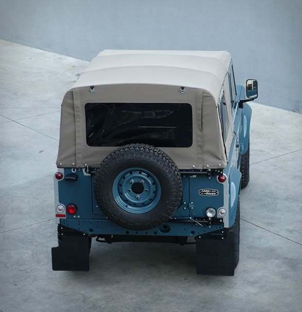 land-rover-defender-heritage-12.jpg