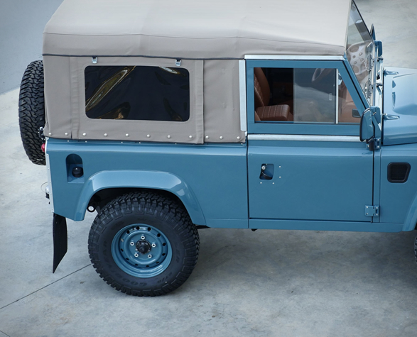 land-rover-defender-heritage-13.jpg