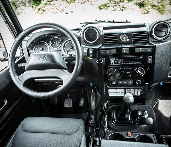 land-rover-defender-svx-spectre-4.jpg | Image