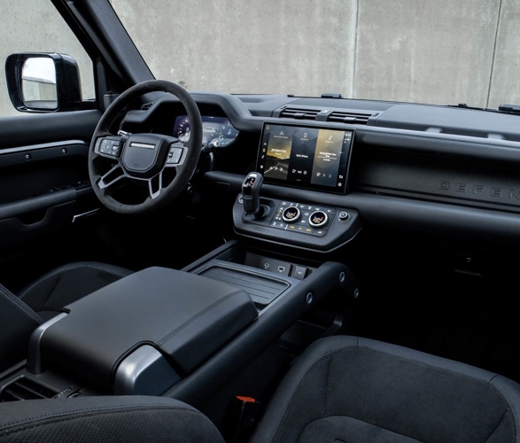 land-rover-defender-v8-4.jpg | Image