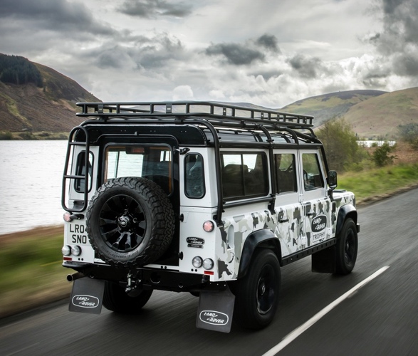 land-rover-defender-works-v8-trophy-ii-3.jpg | Image