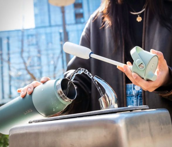 larq-bottle-purevis-2-6.jpg | Image